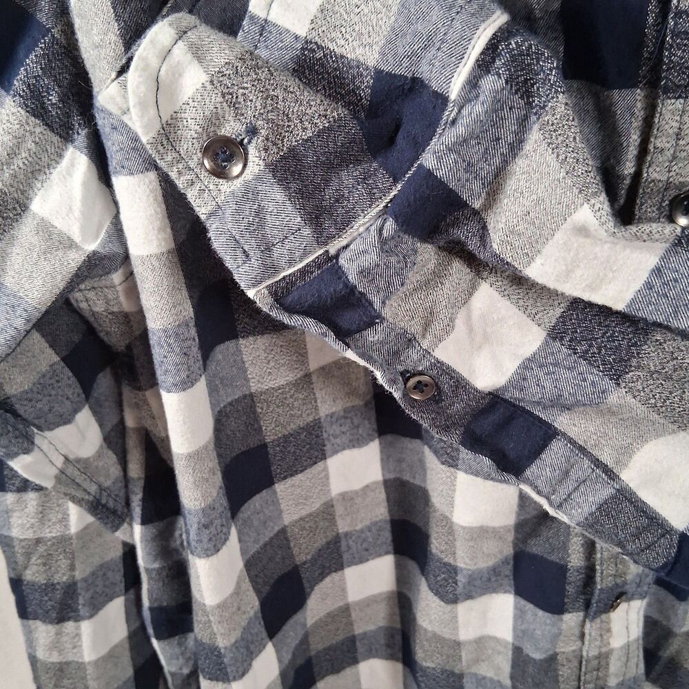 Flag & Anthem Men's XL Long Sleeve Button Up Shirt Blue & Gray Plaid Casual - Picture 7 of 8
